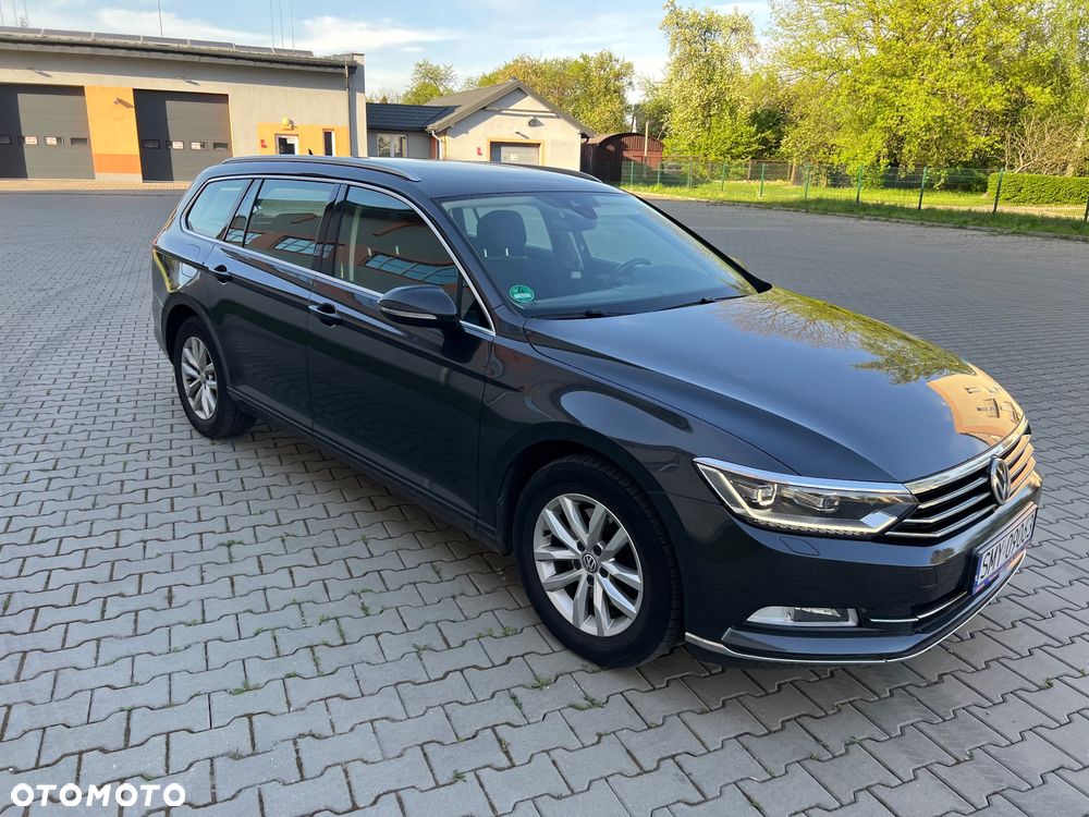 Volkswagen Passat 2.0 TDI (BlueMotion Technology) DSG Highline - 3