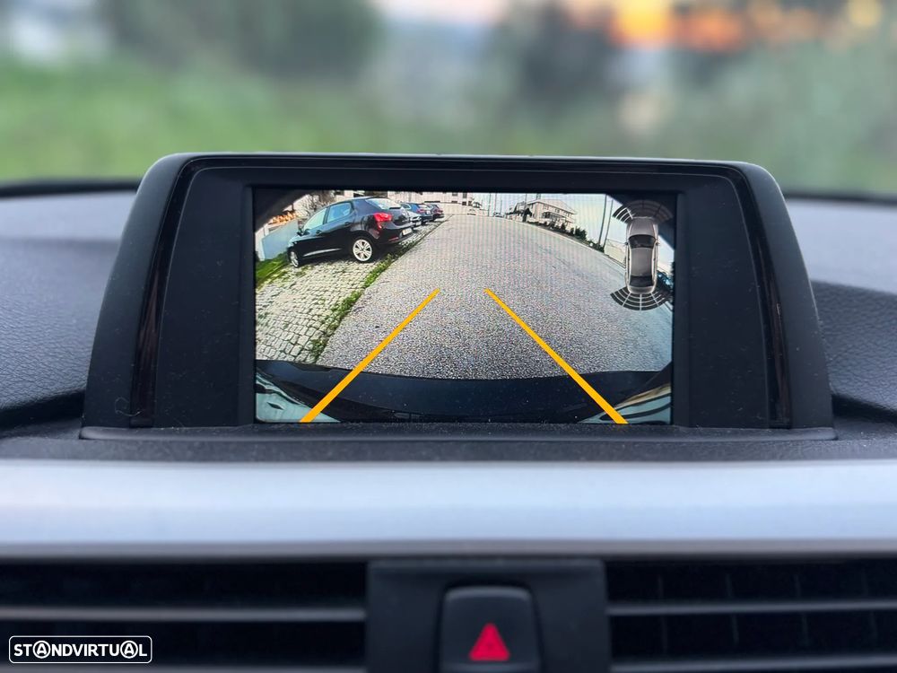 BMW 330 e iPerformance - 9