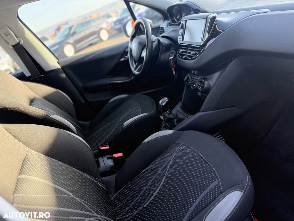 Peugeot 208 1.4 HDi FAP Active - 6