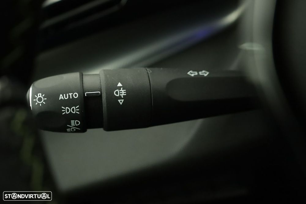 Peugeot 308 1.2 PureTech GT EAT8 - 17