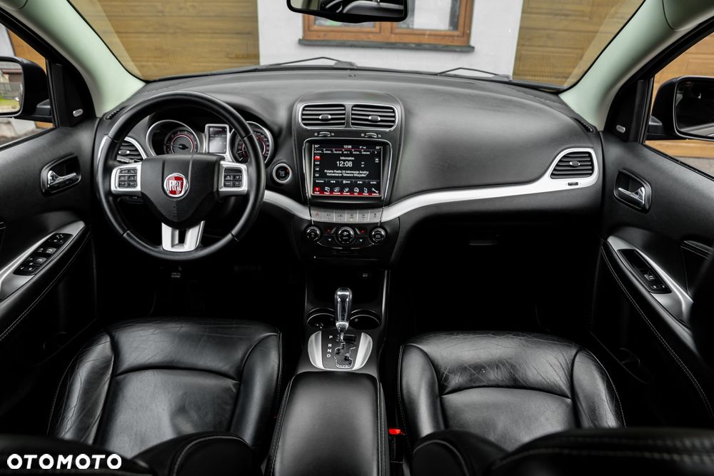 Fiat Freemont 3.6 V6 Lounge - 26