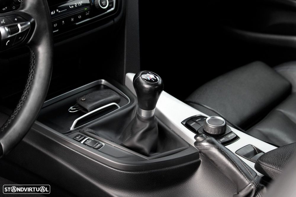 BMW 420 d Pack M - 14