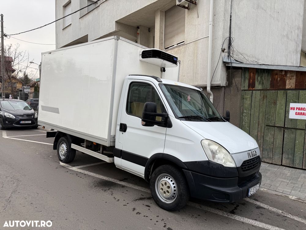 Iveco Daily 35c Frigorific Frig Carrier an 2014 Cub Izoterm 298.000km Istoric Service Facturi Kit Distribuție Ambreiaj Rezivie Frig AC Navi Discuri Placute Baterie Anvelope direcție suspensie Vopsea Ok TVA - 1