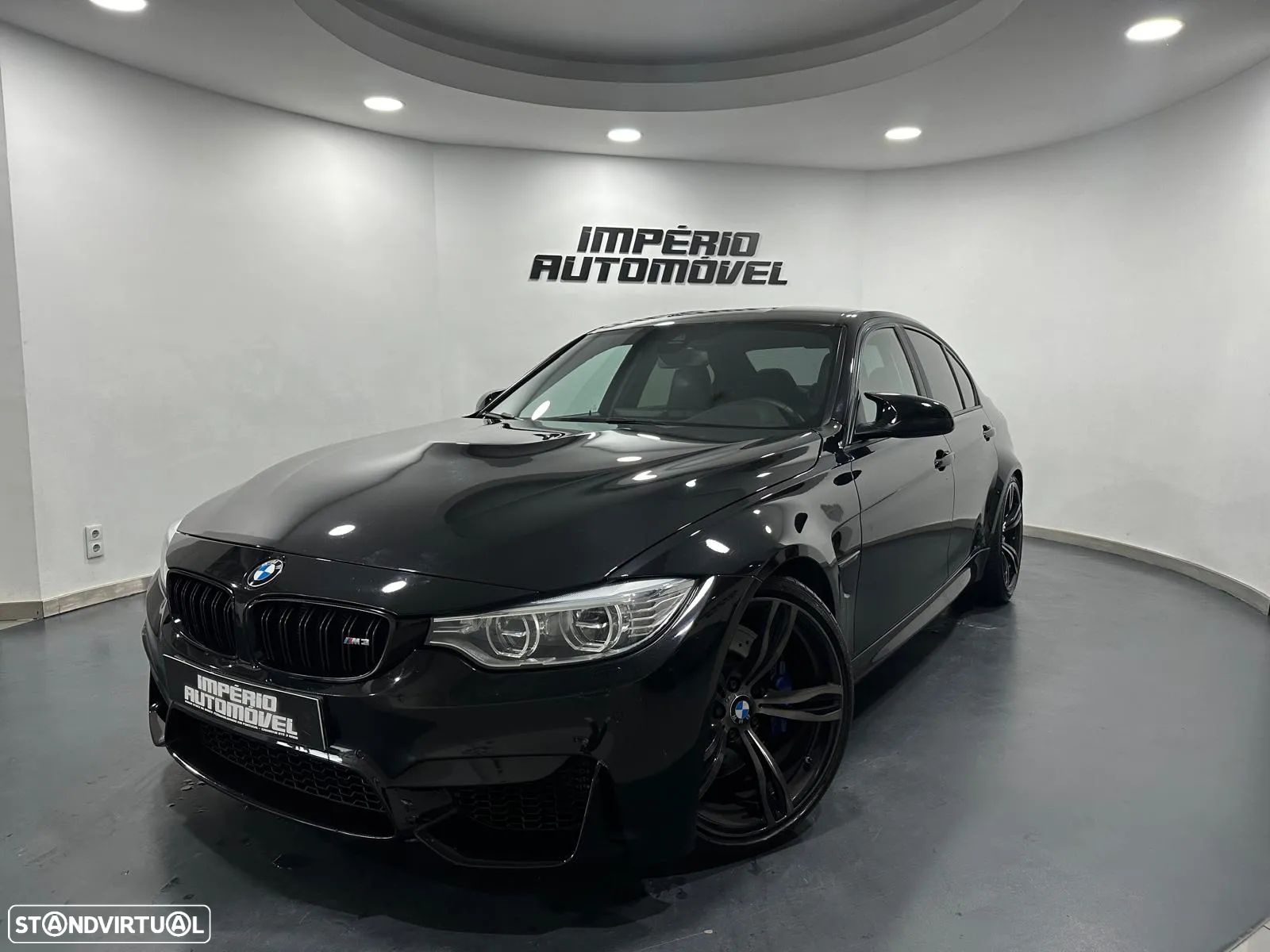 BMW M3 Auto - 1