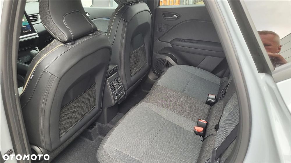 Renault Captur - 10