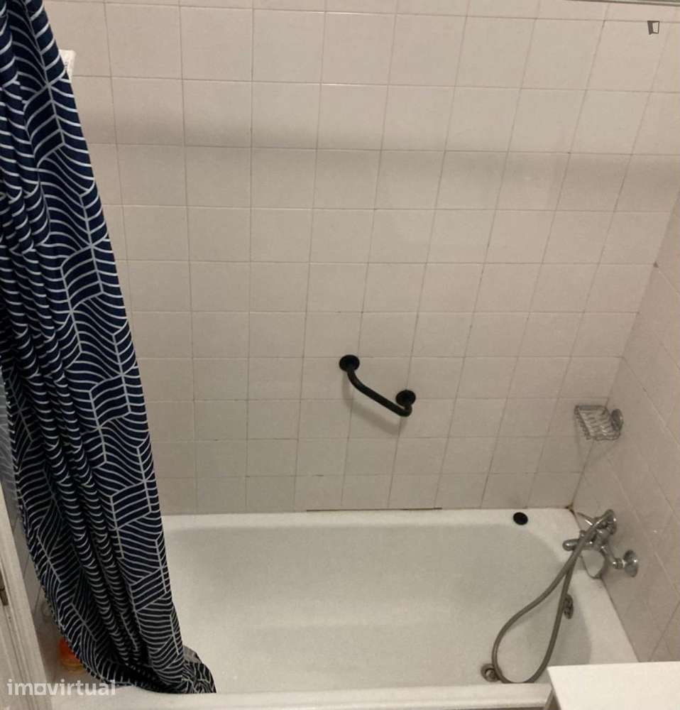 Quarto - localizado em Vila nova de gaia - Grande imagem: 5/14