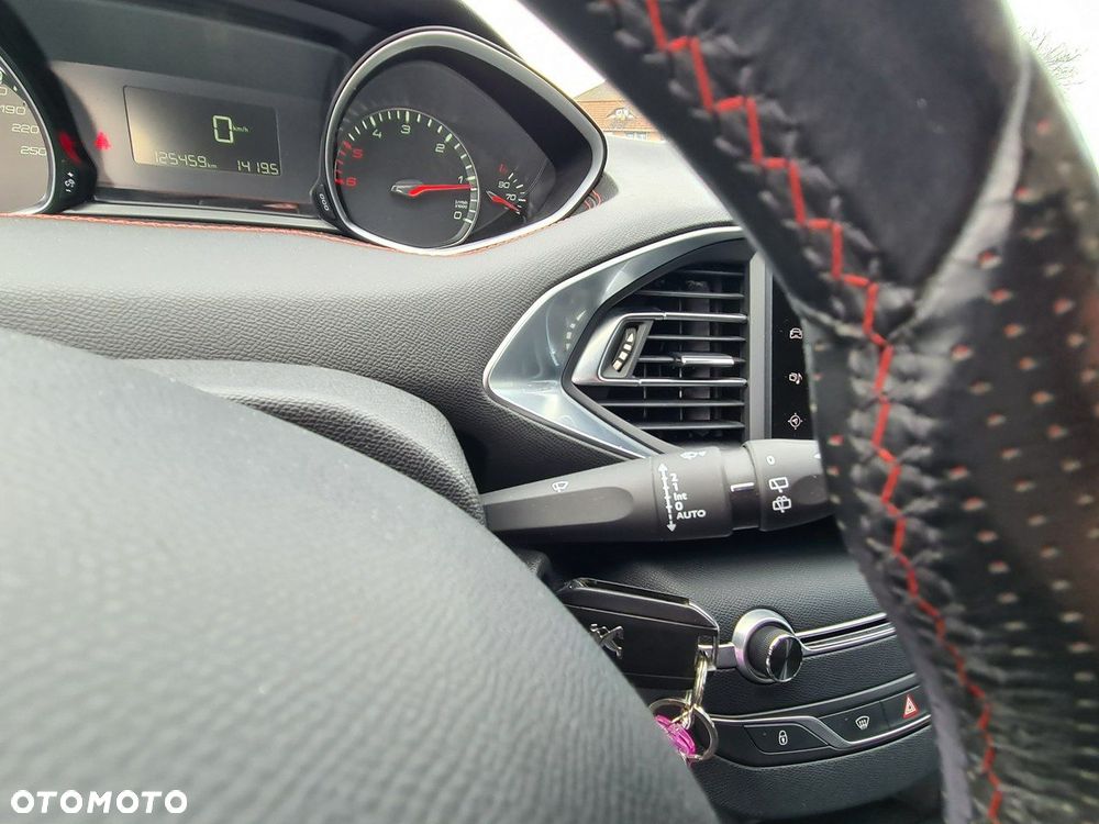 Peugeot 308 BlueHDi 120 Stop & Start GT-Line Edition - 24