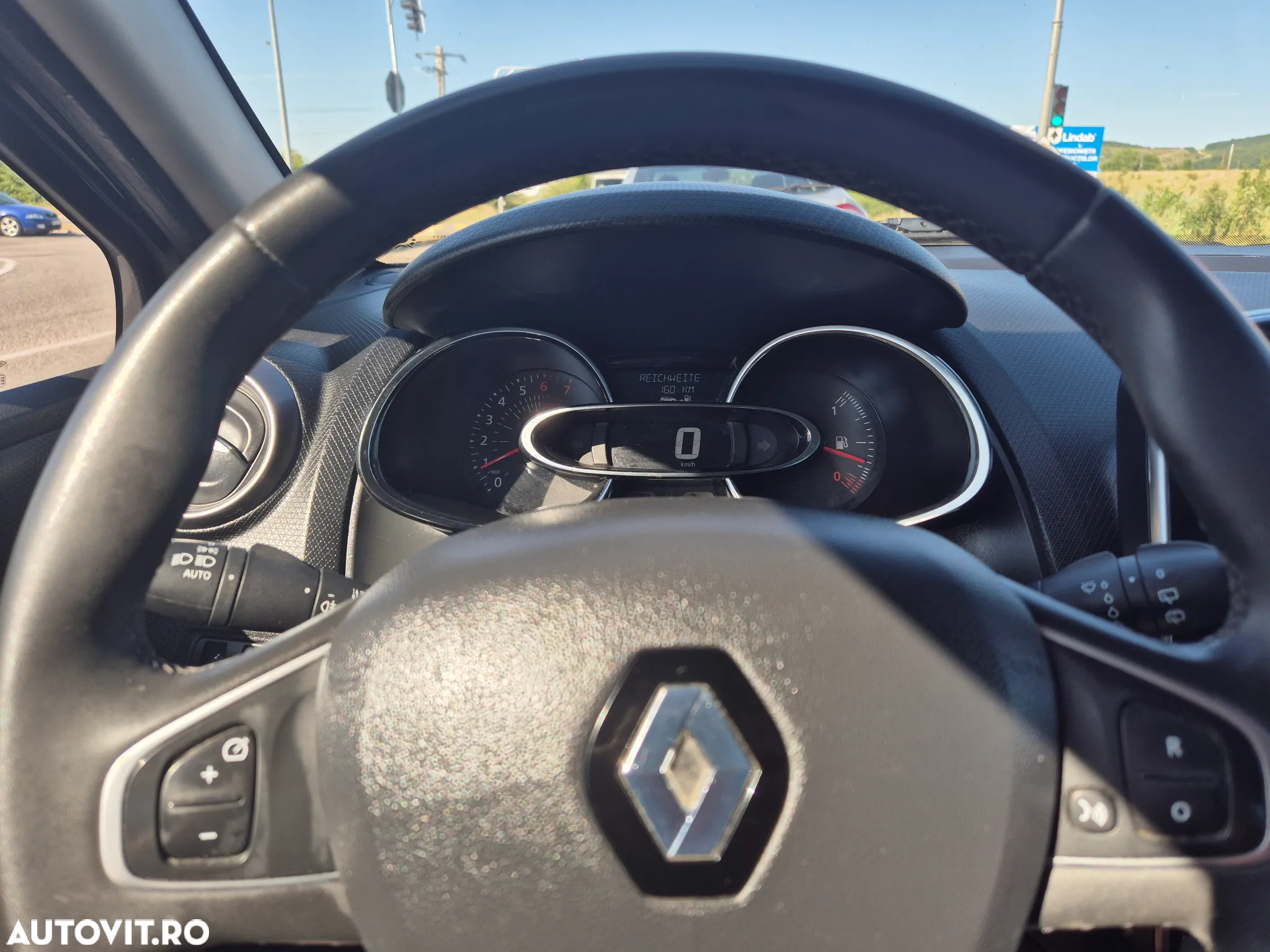 Renault Clio - 13