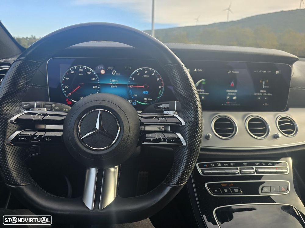Mercedes-Benz E 300 de 4Matic 9G-TRONIC Night Edition - 4