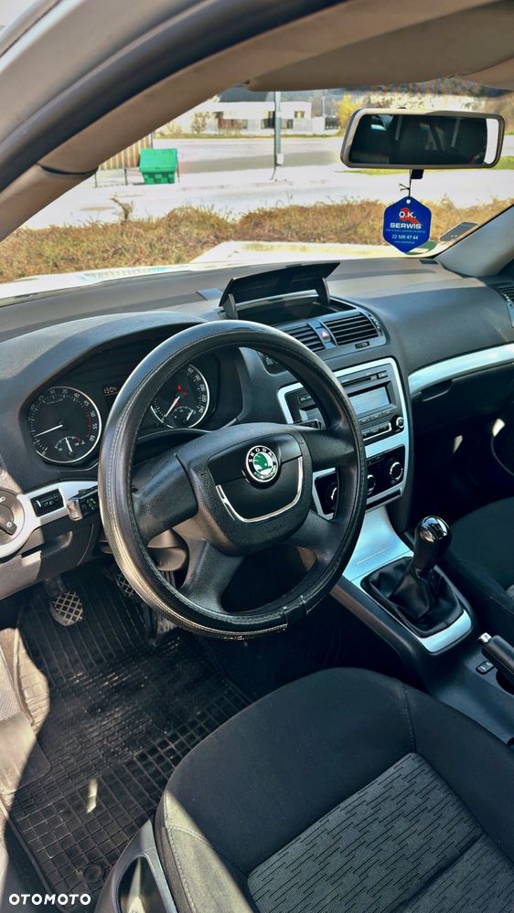 Skoda Octavia 1.6 TDI Ambiente - 7