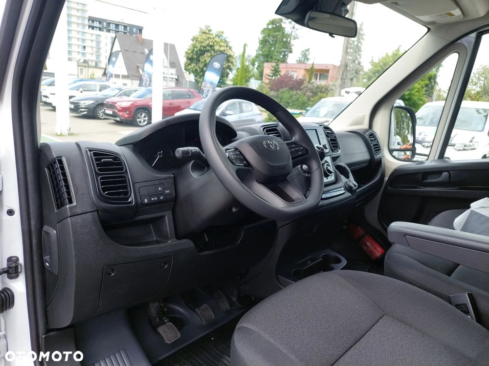 Toyota Proace MAX - 20