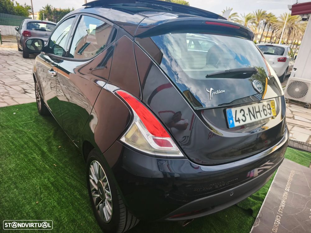 Lancia Ypsilon 1.2 S&S Platinum - 4