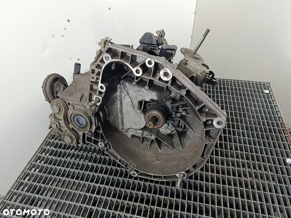 SKRZYNIA BIEGÓW MANUALNA 5 FIAT BRAVO II 464332891 1.9 JTD - 6