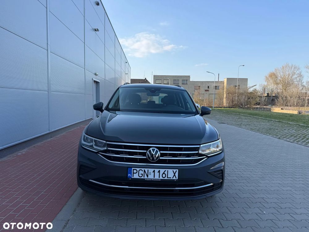 Volkswagen Tiguan 2.0 TDI SCR 4MotION DSG Elegance - 3