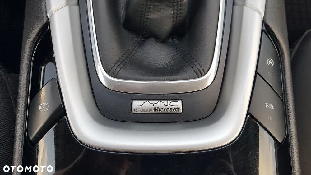 Ford Mondeo 2.0 TDCi Ambiente - 37