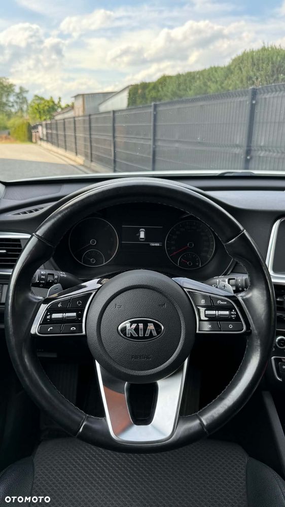 Kia Optima - 12