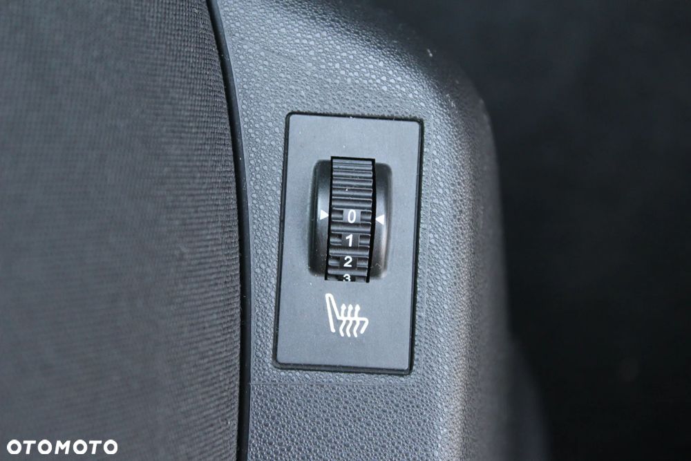 Citroën C4 BlueHDi 120 Stop&Start Selection - 28