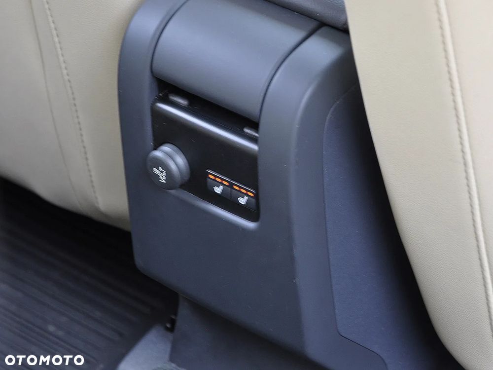 Volvo XC 60 D4 AWD Summum - 25