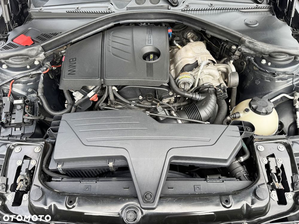 BMW Seria 1 116i Sport Line - 36