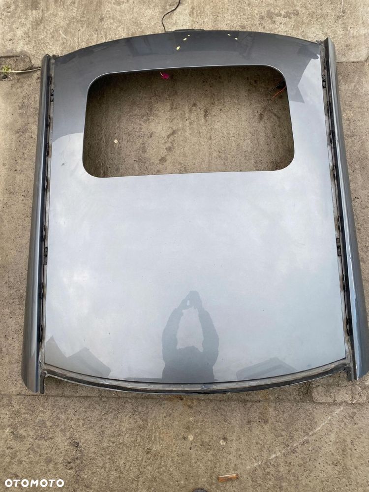 DACH POD SZYBERDACH SOLAR SŁUPKI ĆWIARTKA MERCEDES CLS W257 - 3