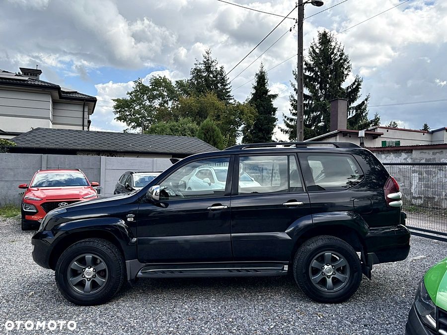 Toyota Land Cruiser 3.0 D Luna Comfort - 3