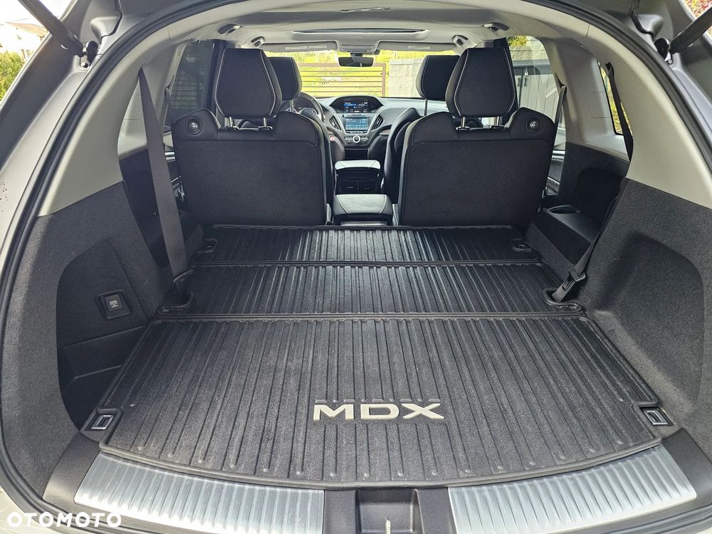 Acura MDX - 32