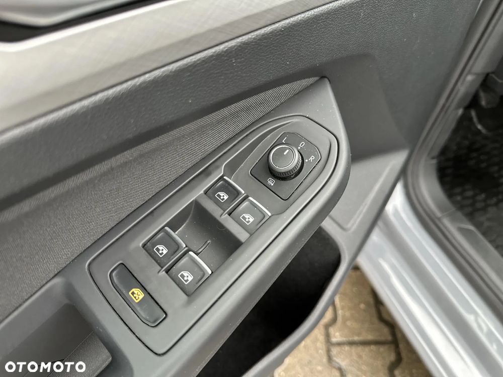 Volkswagen Golf 2.0 TDI Life - 10