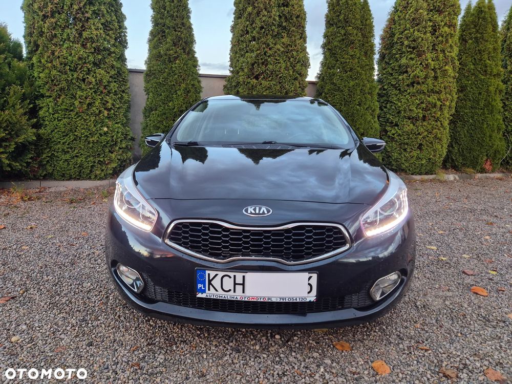 Kia Ceed 1.6 GDI Dream-Team Edition - 20