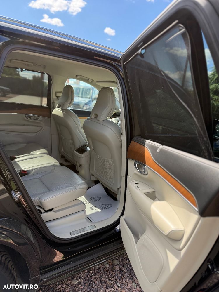 Volvo XC 90 D5 AWD Inscription - 17