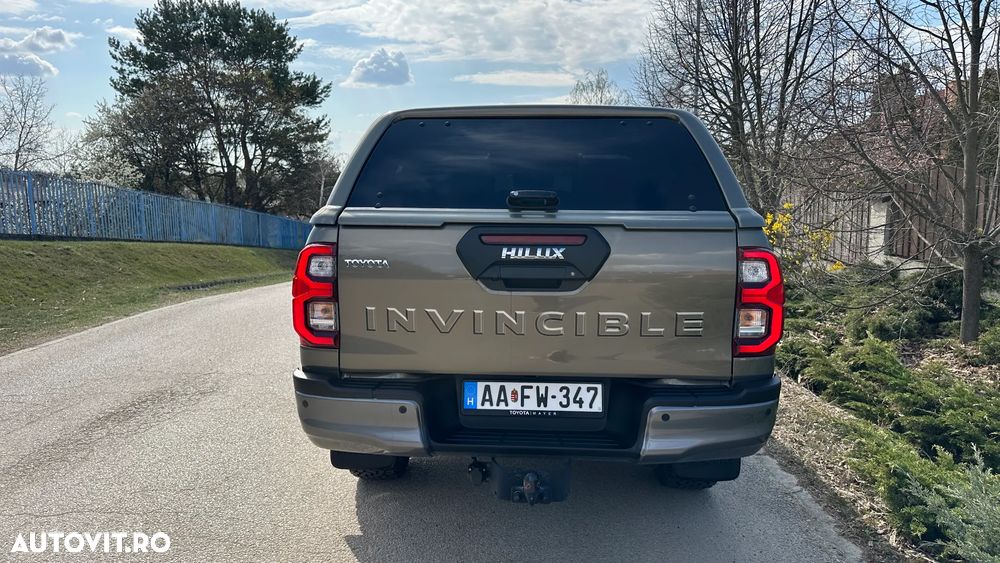 Toyota Hilux 2.8D 204CP 4x4 Double Cab AT Invincible Color Edition - 7