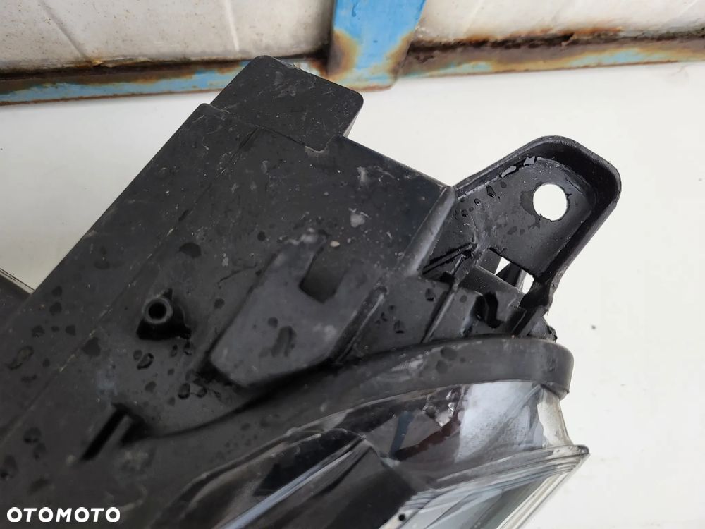 Lampa lewa przednia Peugeot Partner IV - 2