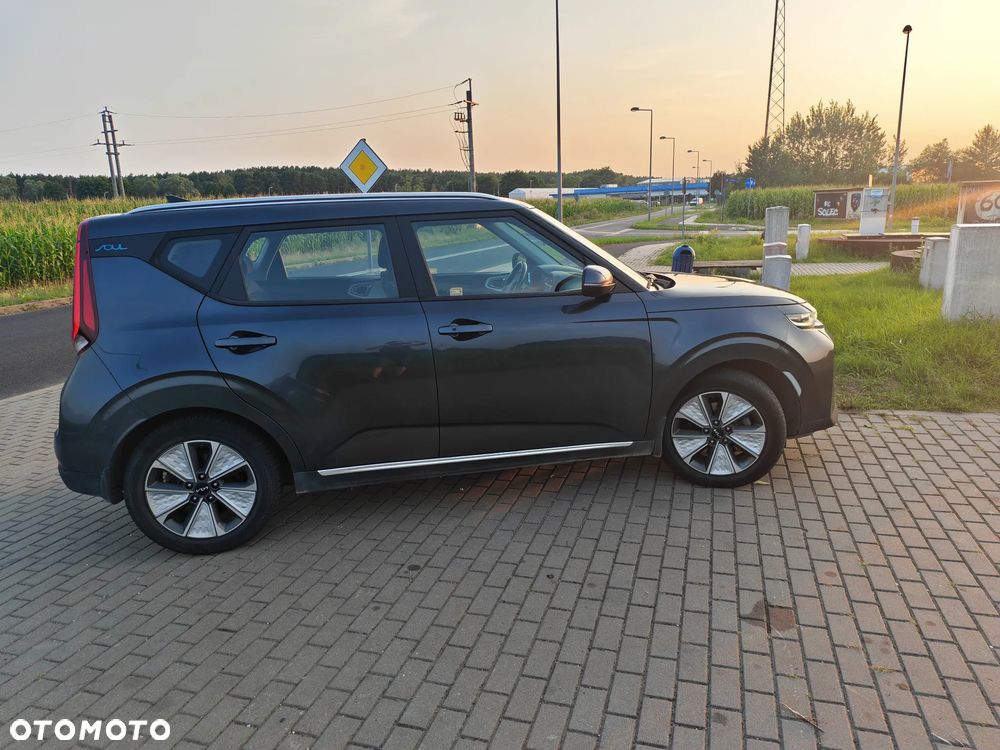 Kia Soul 39kWh M - 19