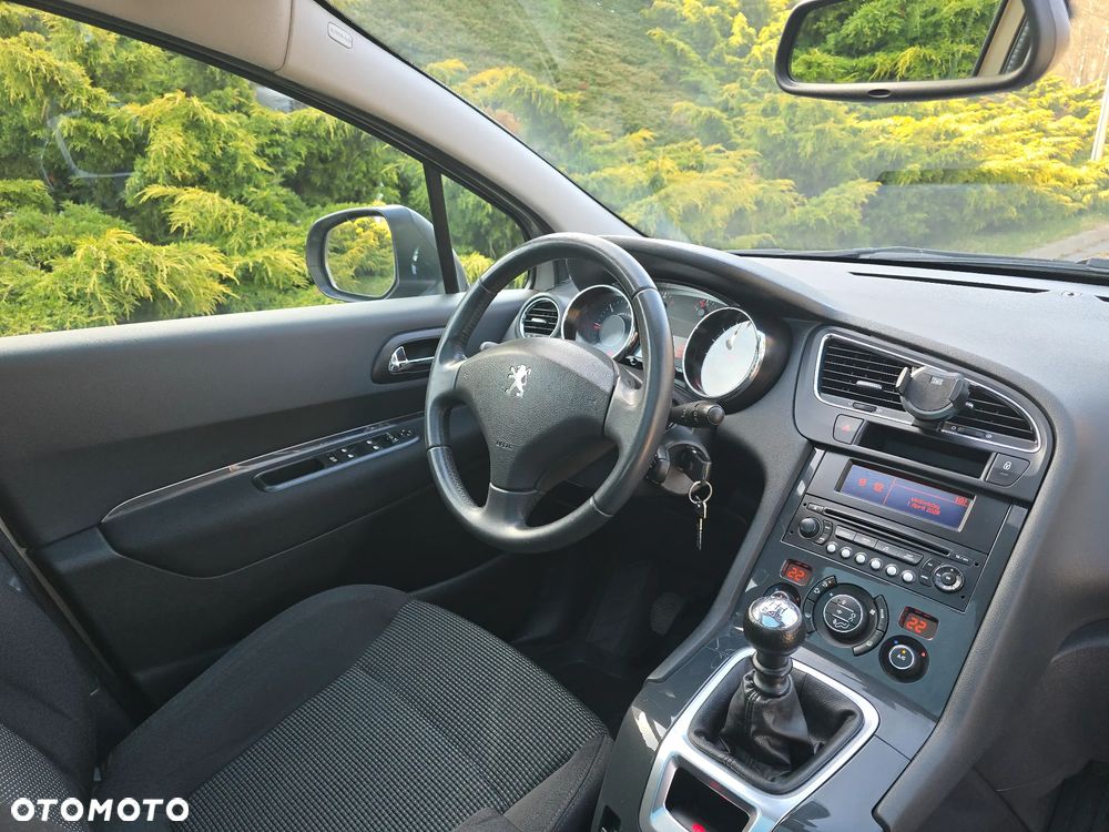 Peugeot 5008 - 20