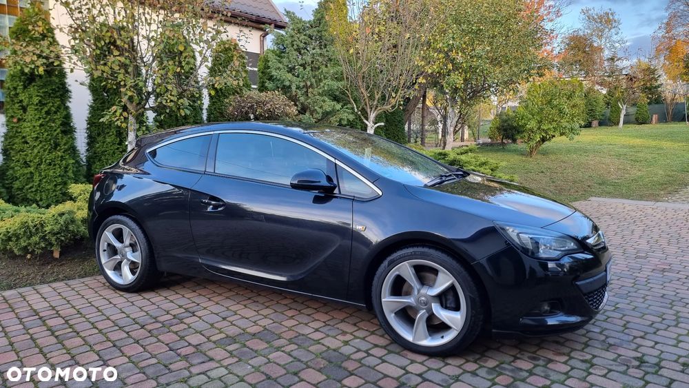 Opel Astra GTC 1.4 Turbo Innovation - 12