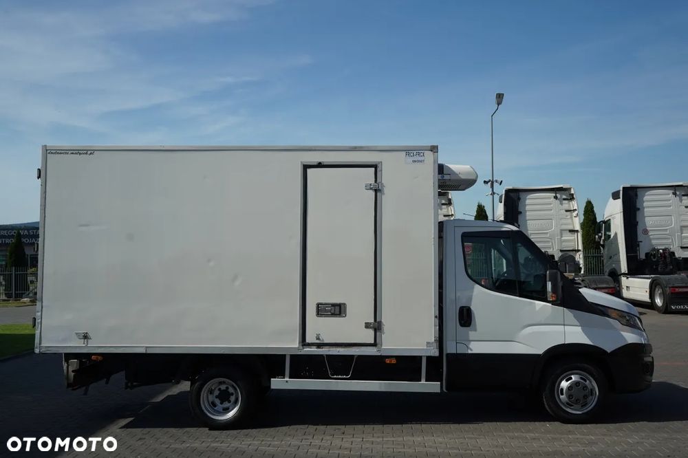 Iveco DAILY 35-130 / CHŁODNIA / MUTITEMPERATURA / 2 X  AGREGAT THERMO KING / SPROWADZONY - 8