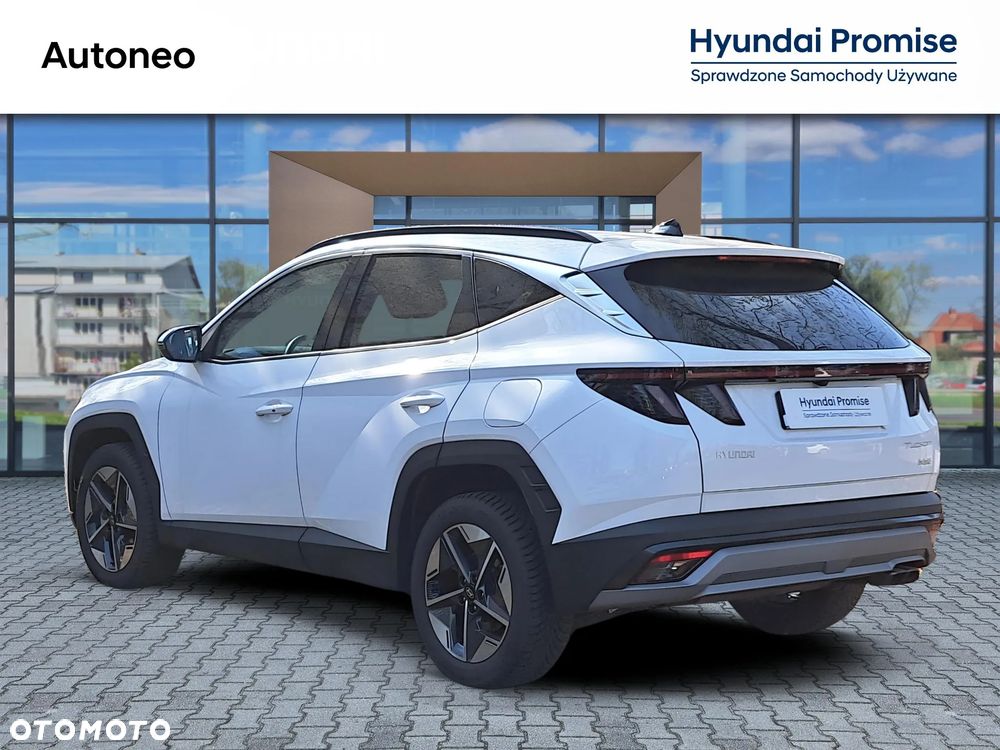 Hyundai Tucson 1.6 T-GDi HEV Executive 2WD - 3