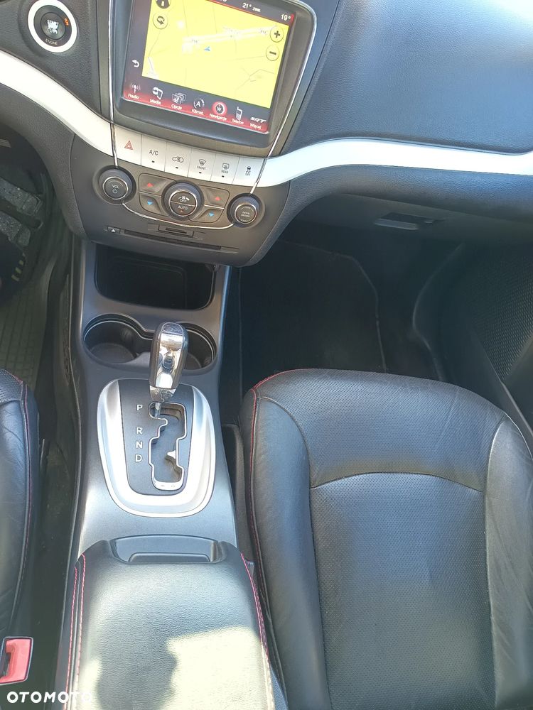 Dodge Journey - 11