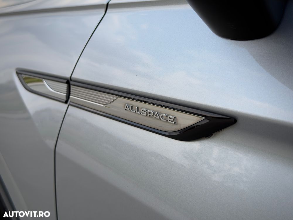 Volkswagen Tiguan 2.0 TDI SCR 4MOTION DSG Elegance - 8