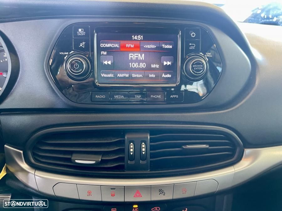 Fiat Tipo Station Wagon 1.3 M-Jet Lounge - 16