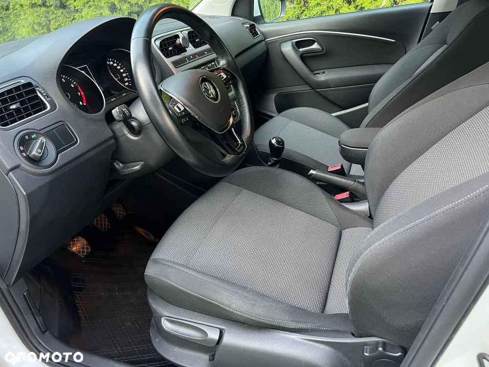Volkswagen Polo 1.2 TSI BMT Comfortline - 14