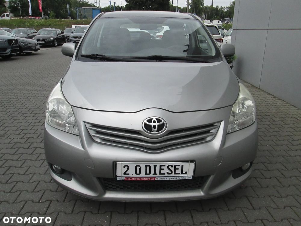 Toyota Verso 2.0 D-4D Life - 6