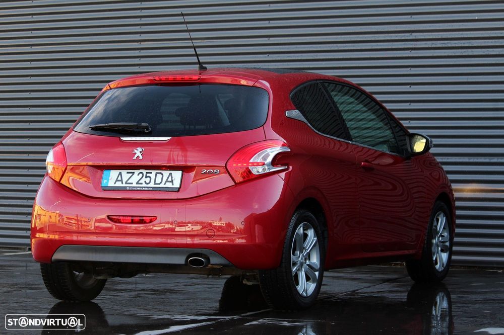 Peugeot 208 PureTech 82 Allure - 9