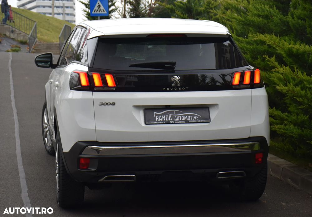 Peugeot 3008 PureTech 130 Stop & Start GPF Active Pack - 5