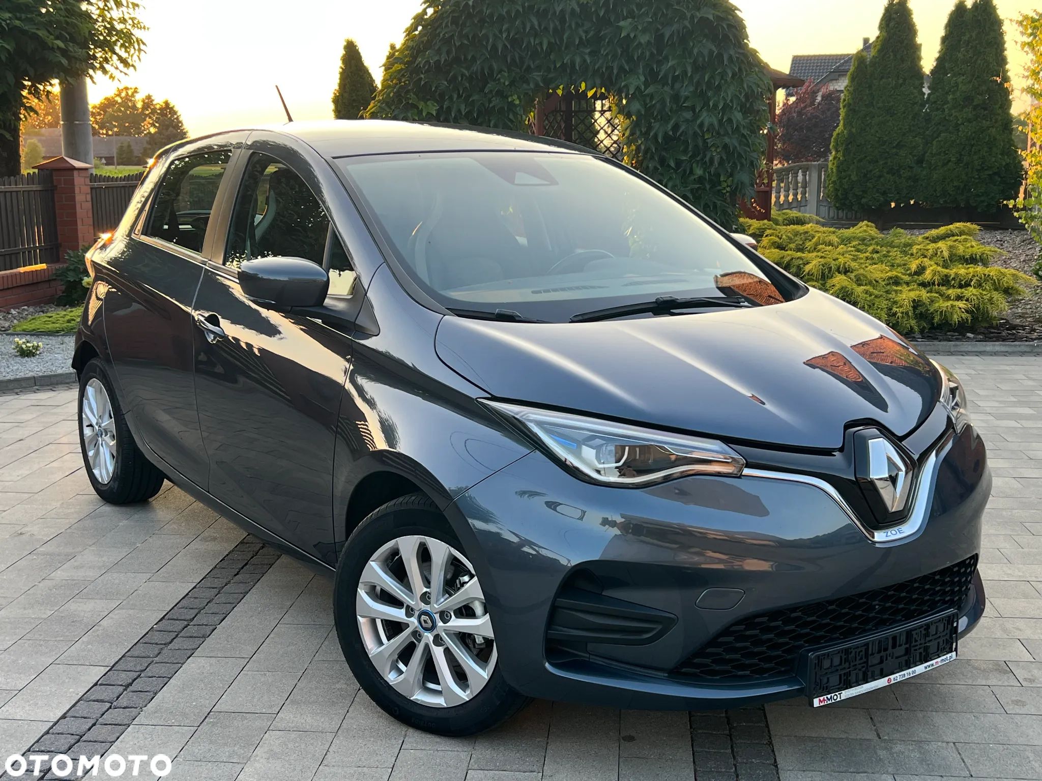 Renault Zoe - 1