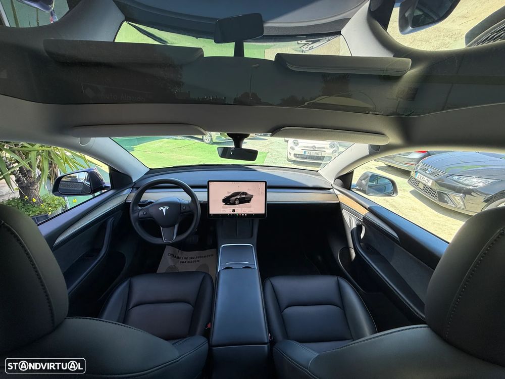 Tesla Model Y Long Range Tração Integral - 26