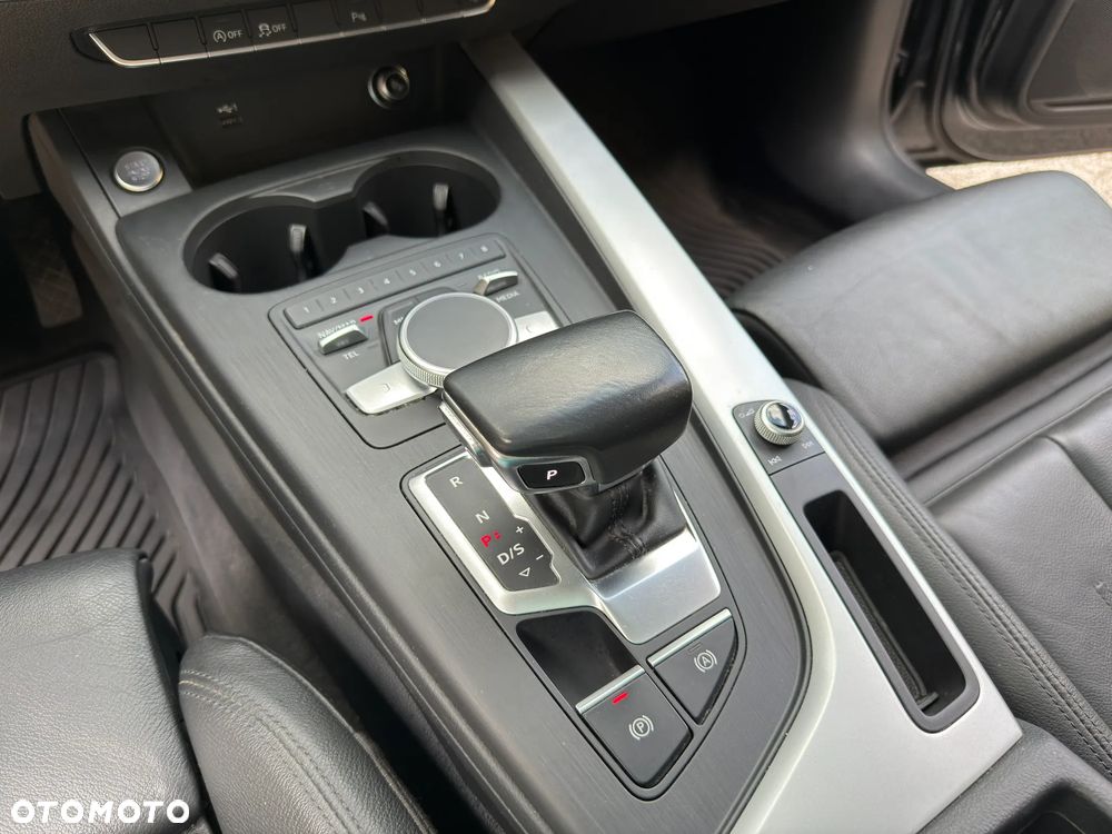 Audi A4 Avant 2.0 TDI ultra S tronic - 16