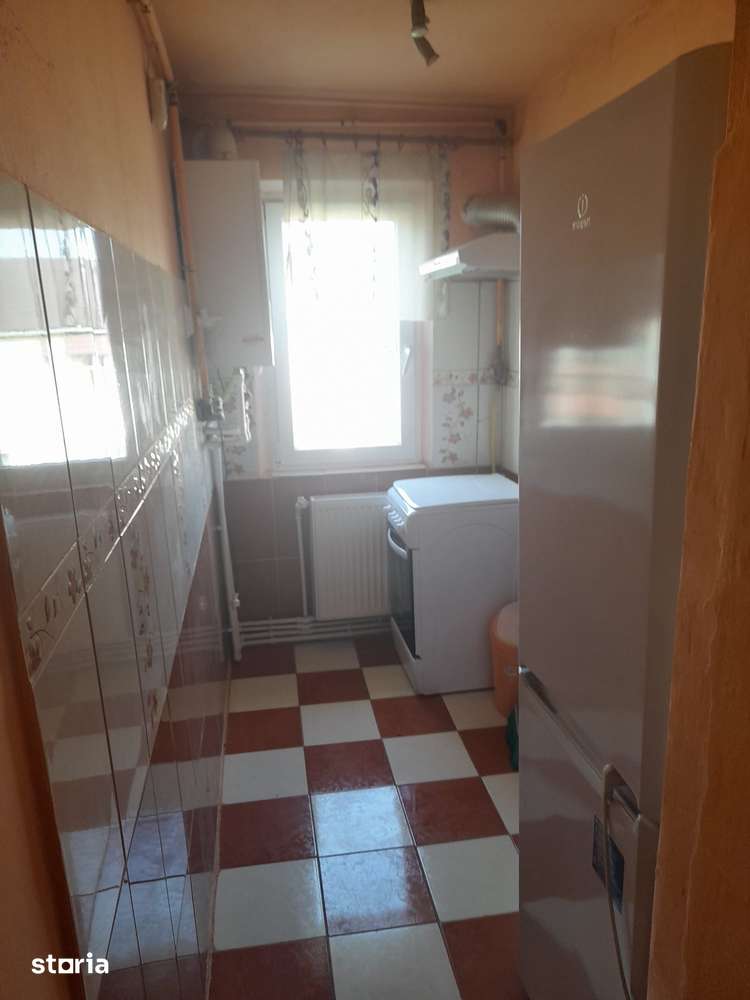 Apartament 2 camere de vânzare zona Spitalului Județean — fotografia 2