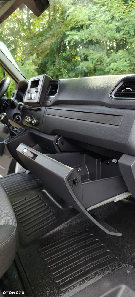 Renault Master - 22