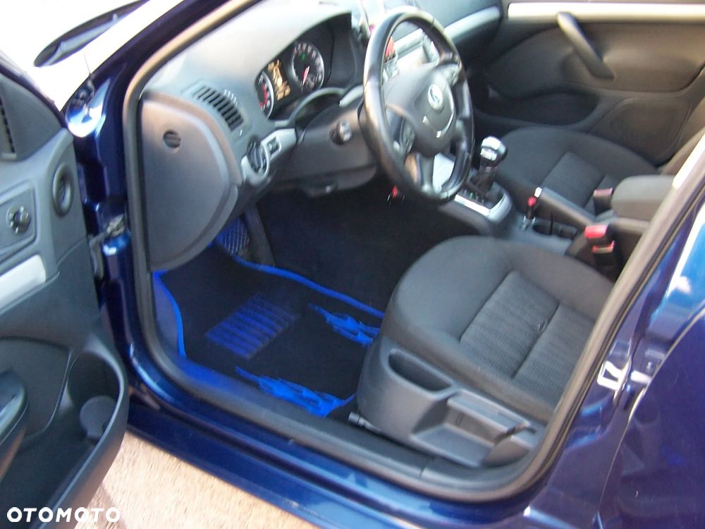 Skoda Octavia 1.9 TDI Elegance DSG - 30