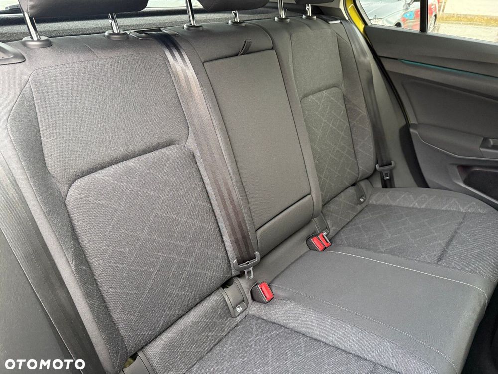 Volkswagen Golf - 18